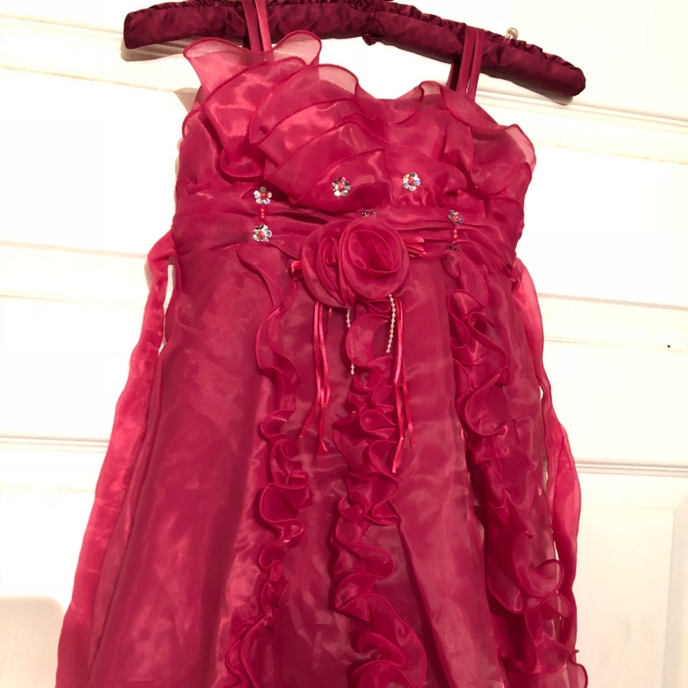 Little Girl’s Dress